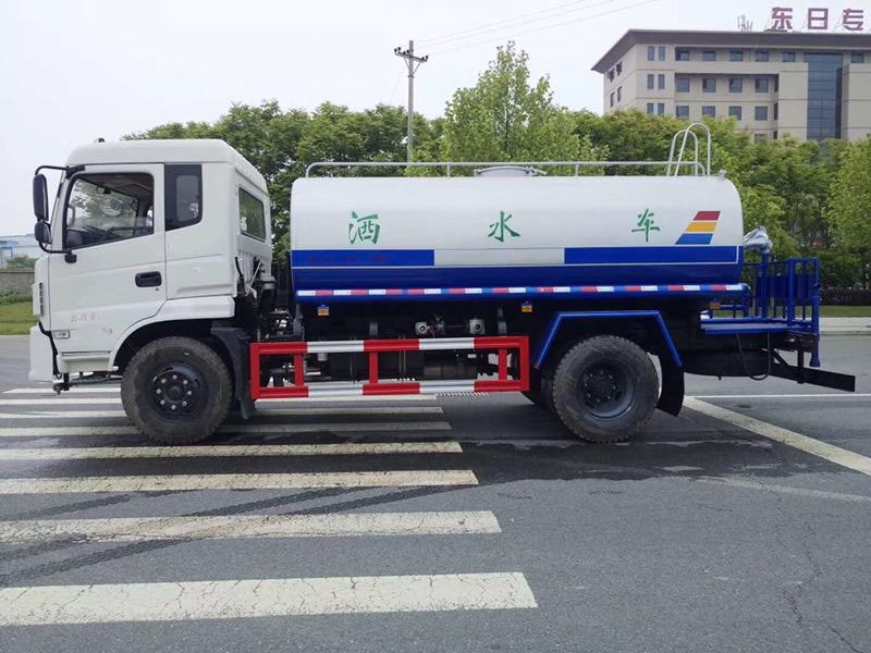 �|�L(f��ng)12����ˮ܇�DƬ