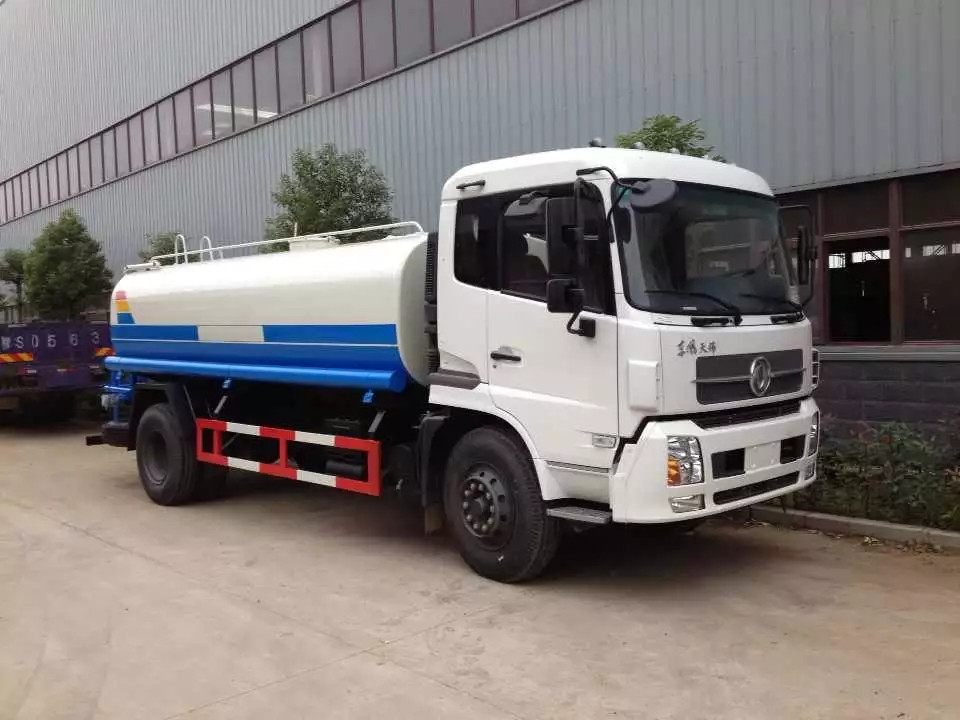 ��ͨ���F܇�r���r-��ͨ������ˮ܇�S��ֱ�N