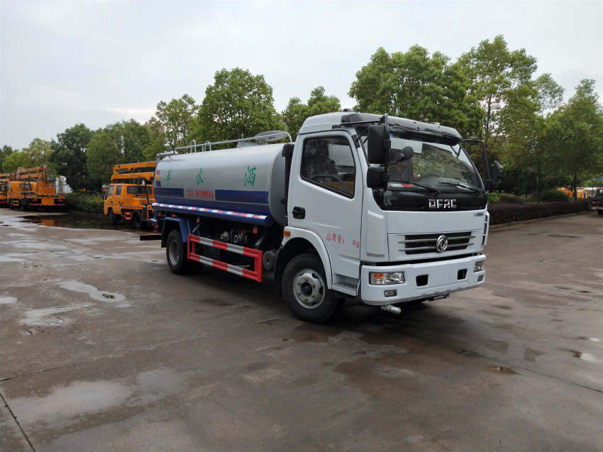 �����О�ˮ܇���a(ch��n)�S���������О�ˮ܇�a(ch��n)Ʒ��(b��o)�r(ji��)���|�L(f��ng)�������N�۹�˾