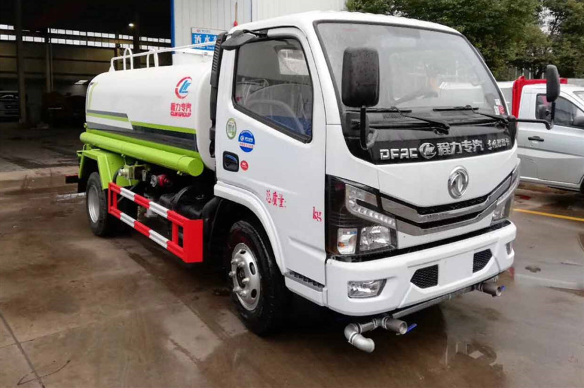 ������5����ˮ܇(ch��)�r(ji��)��-�|�L(f��ng)������5����ˮ܇(ch��)�N(xi��o)��