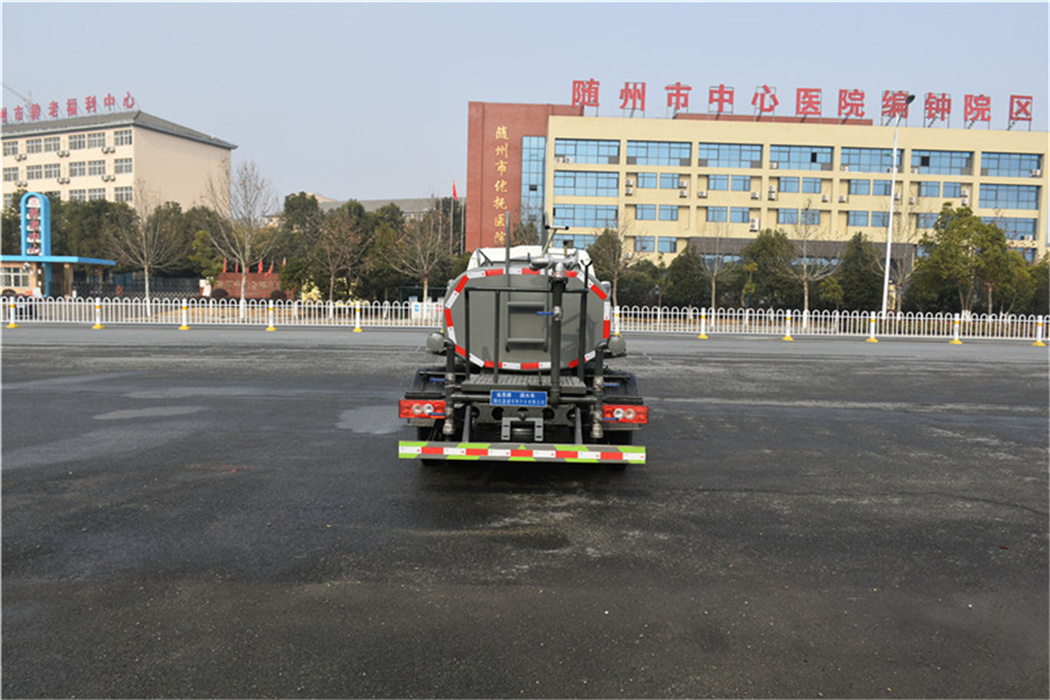 ����С��֮��2��ˮ܇