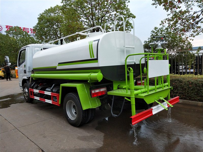 һ��(g��)��ˮ܇�����Xһ�v