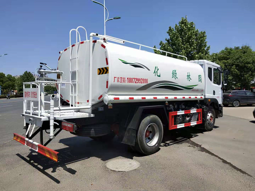 12��D9���C(j��)230�R����ˮ܇-�|�L(f��ng)D9��ˮ܇�r(ji��)��-����ӯͨ