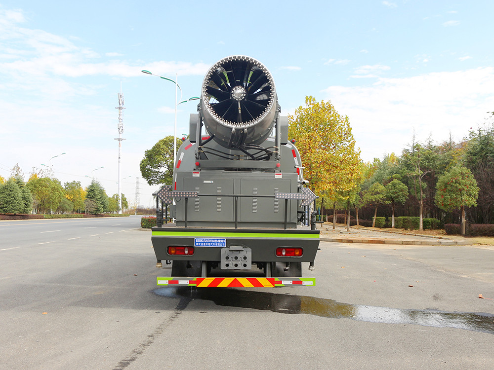 �|�L(f��ng)�A��18�������F�ڞ�ˮ܇(ch��)-�|�L(f��ng)�����F���։m܇(ch��)