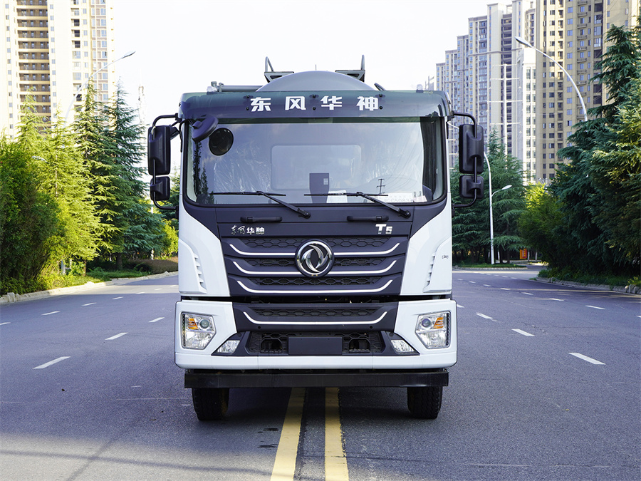 �|�L(f��ng)18������܇-�|�L(f��ng)�A���������܇