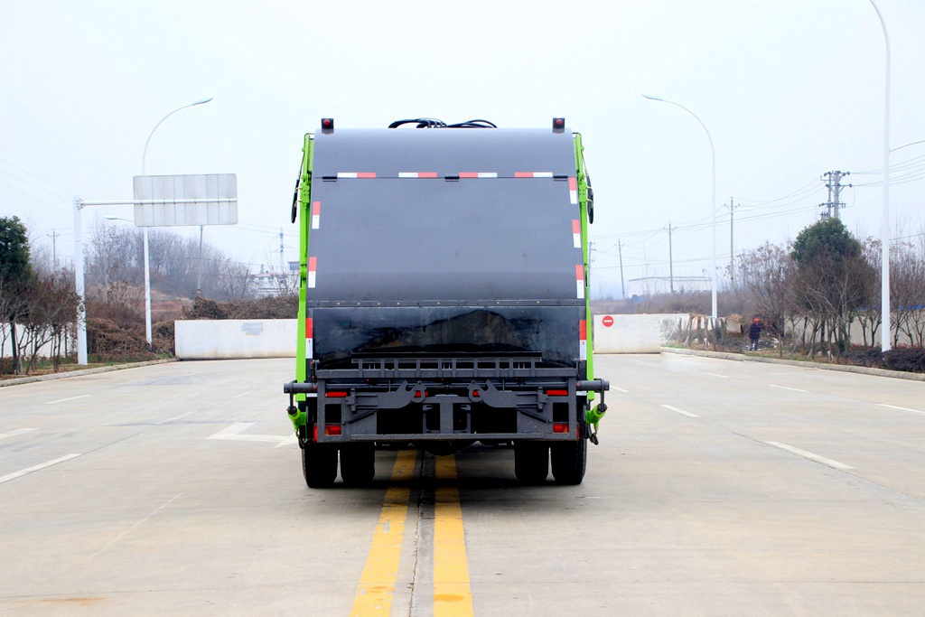 �|�L(f��ng)���\���sʽ����܇